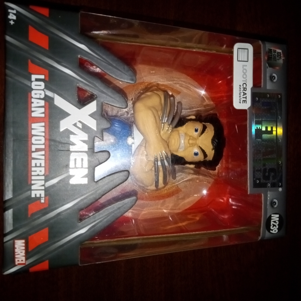 Wolverine diecast figurine